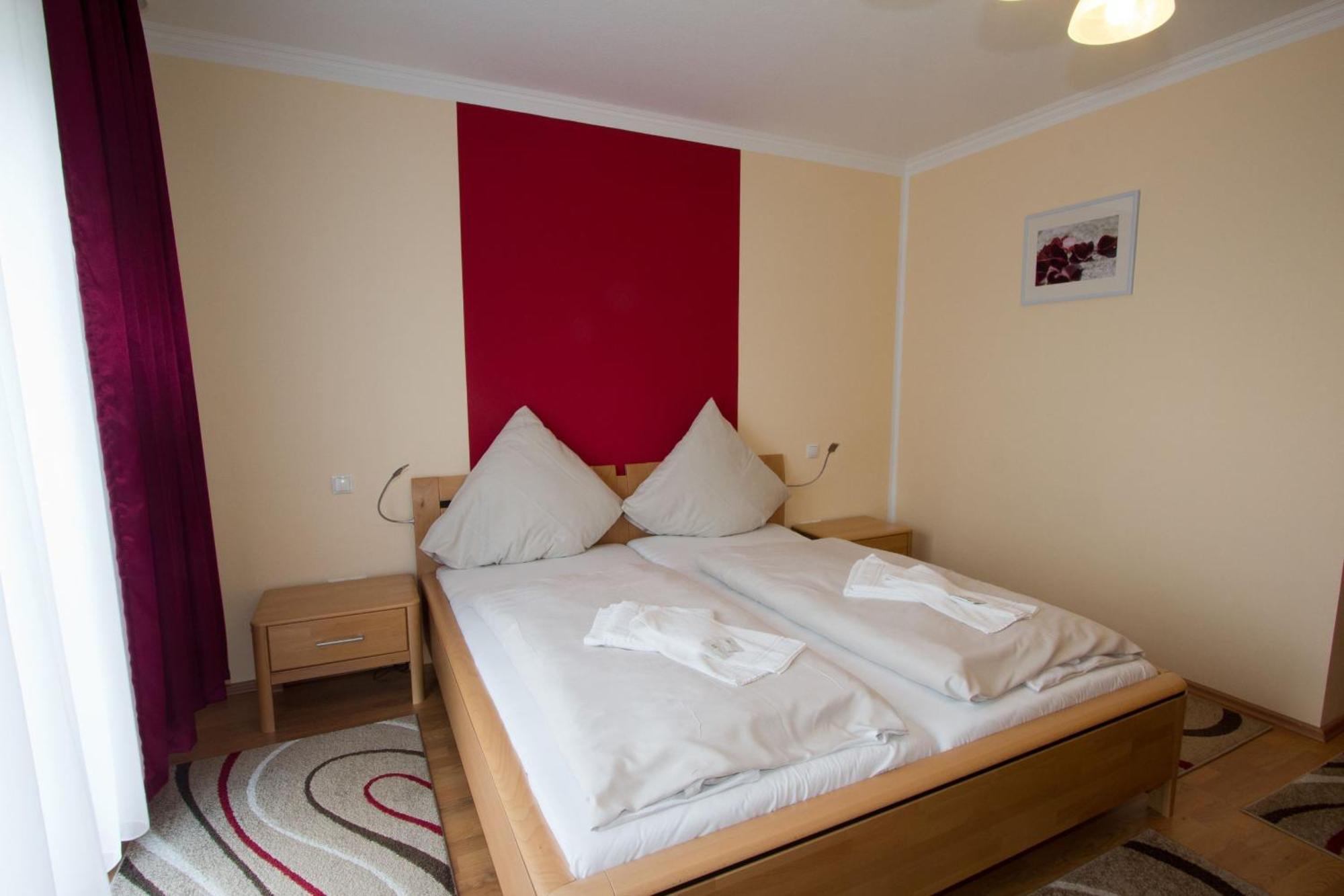 Hotel Rhein-Mosel-View Urbar  Εξωτερικό φωτογραφία