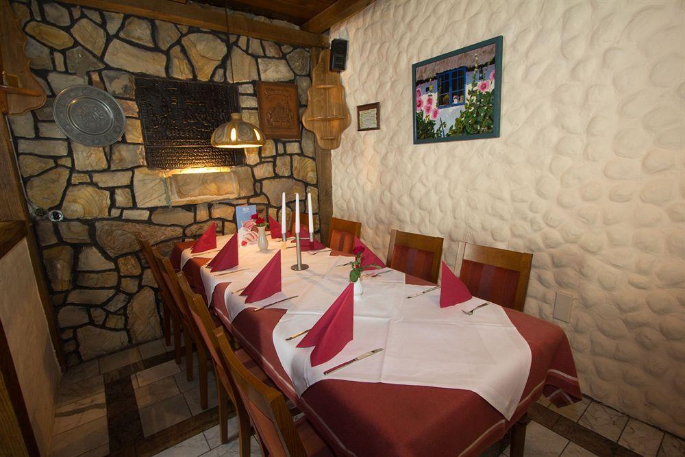 Hotel Rhein-Mosel-View Urbar  Εξωτερικό φωτογραφία