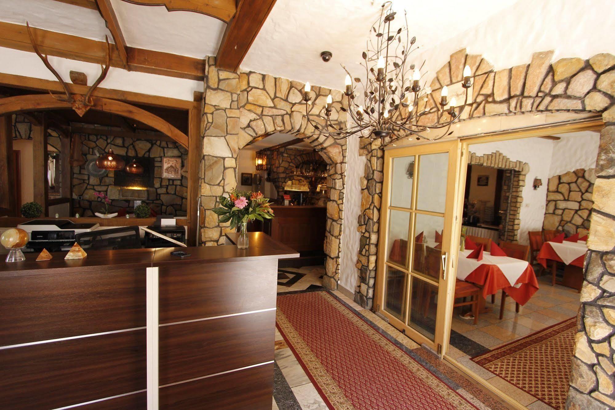 Hotel Rhein-Mosel-View Urbar  Εξωτερικό φωτογραφία